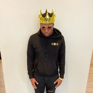 Meet your Posher, Adrian